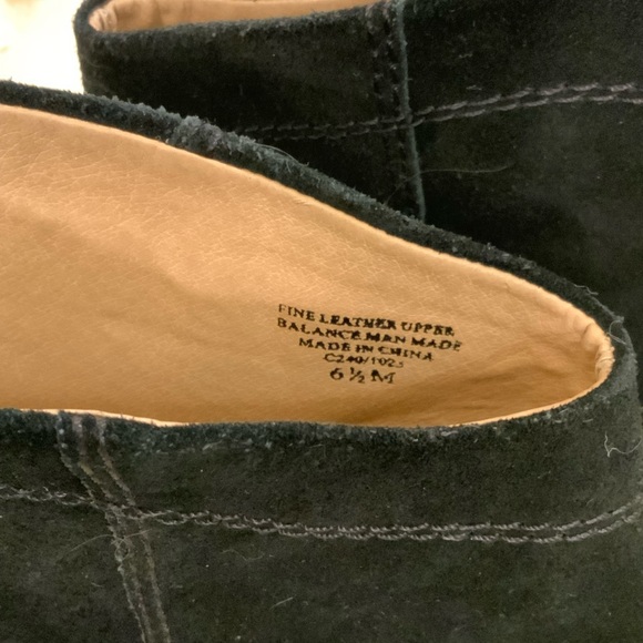 SPLENDID WOMENS SUEDE TASSEL BACK ZIP ANKEL BOOTS - Picture 3 of 10